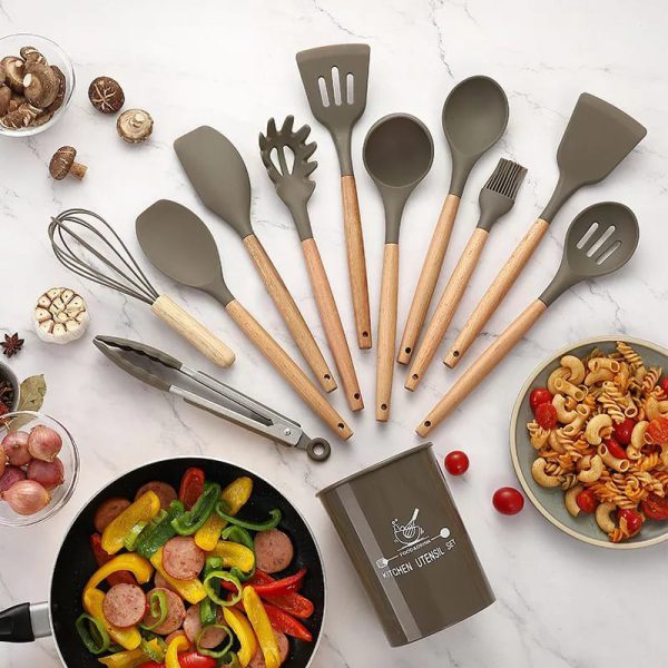 12 Pcs Silicone Cooking Utensils Kitchen Utensil Set | Heat Resistant Kitchen Non Toxic Spatula Set With Turner Tongs,spoon,brush,whisk-wooden Handle(random Color)